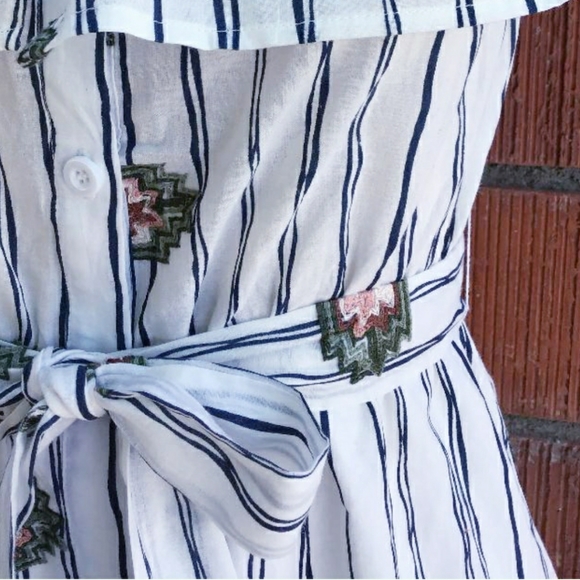 LAST ONE❗STYLE RACK Nordstrom Embroider Midi Dress - Picture 4 of 13